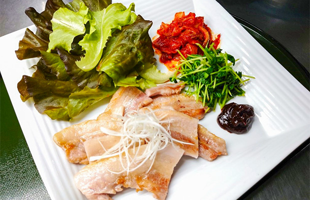 豚バラ肉のサムギョプサル風定食