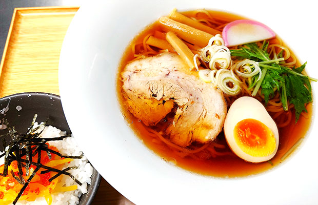 しょう油味ラーメン